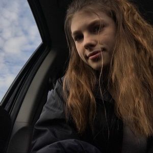 Meet your Posher, Sierra